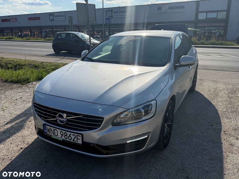 Volvo V60 D3 Geartronic Summum - 3