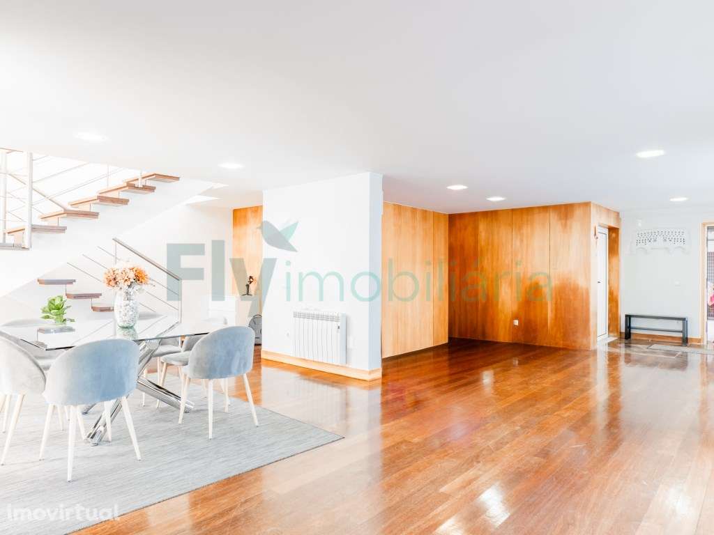 Moradia T3 em Fermentões com Piscina e Zona de Churrasqueira - Grande imagem: 2/55