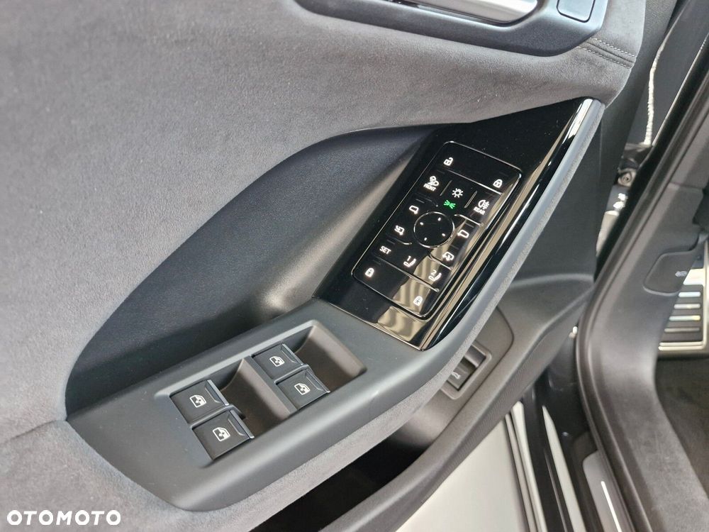 Audi Q6 e-tron - 13