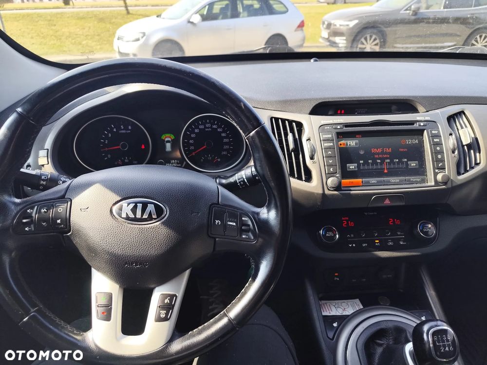 Kia Sportage 1.7 CRDI 2WD Attract - 9