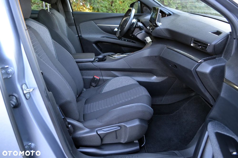 Peugeot 3008 - 23