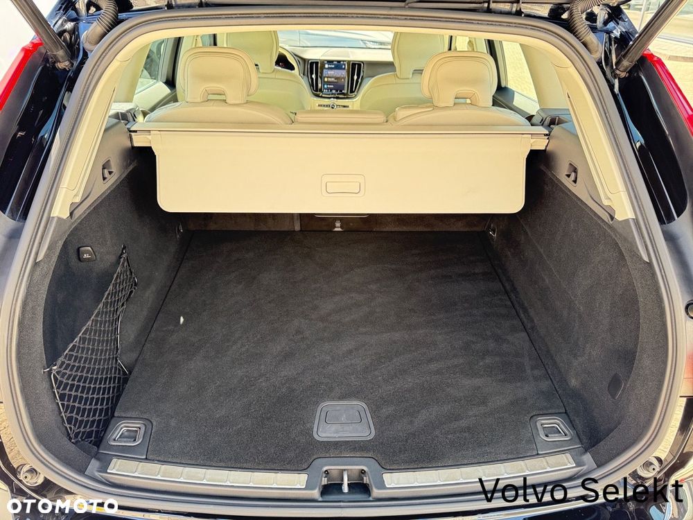 Volvo XC 60 - 30