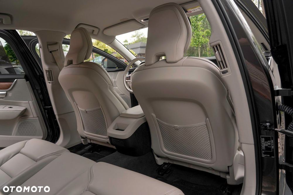Volvo S90 D4 Inscription - 29