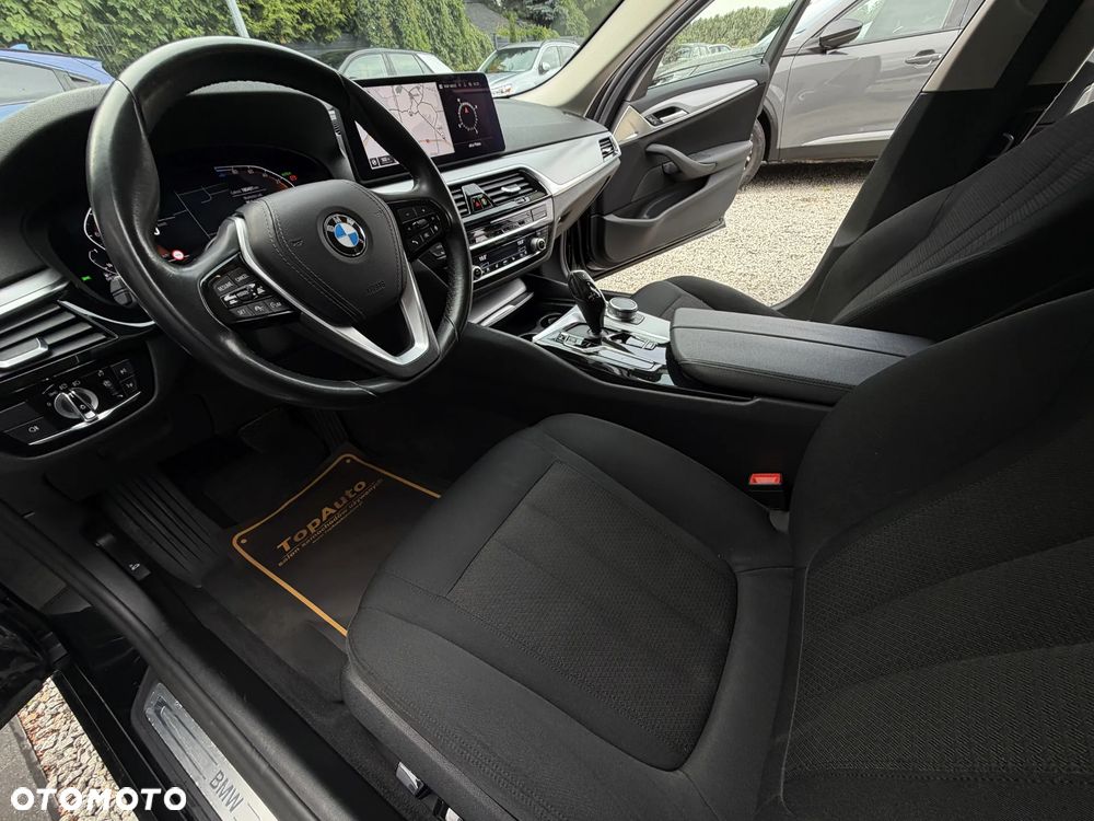 BMW Seria 5 520d - 17