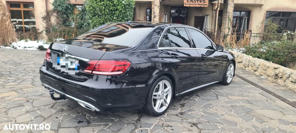 Mercedes-Benz E - 11