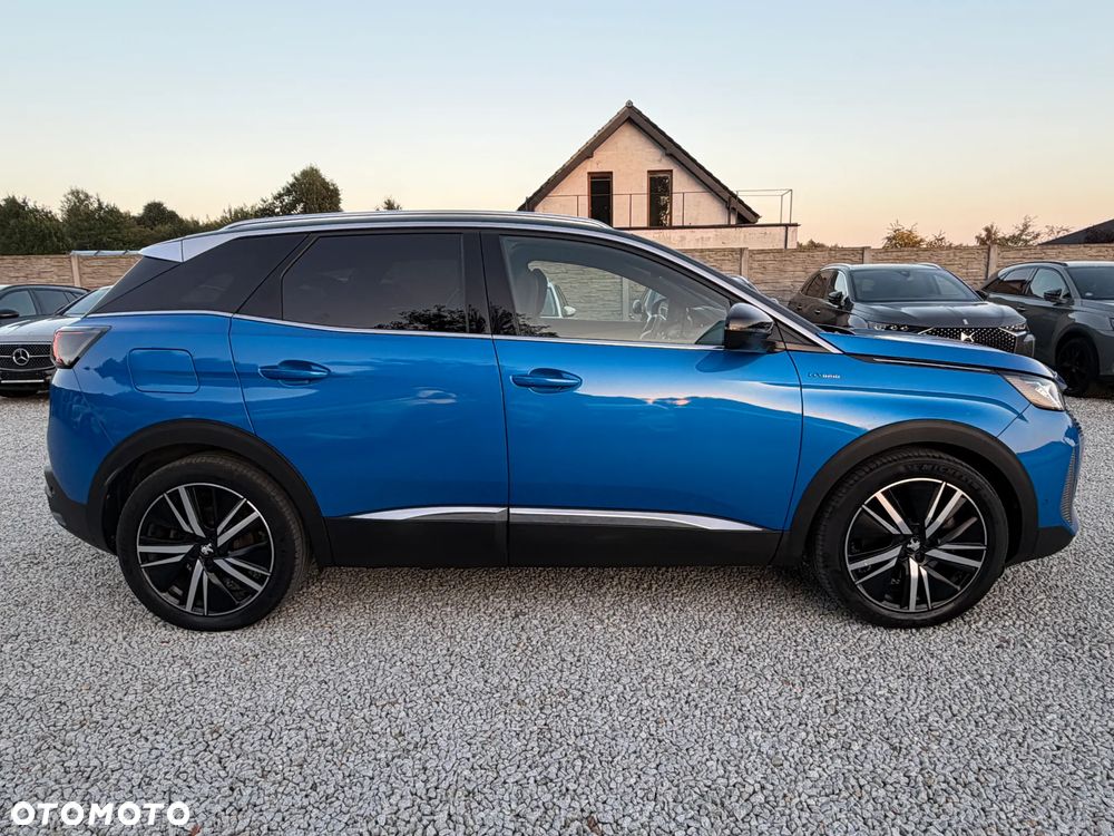 Peugeot 3008 1.6 PureTech HYbrid GT Line S&S EAT8 - 18