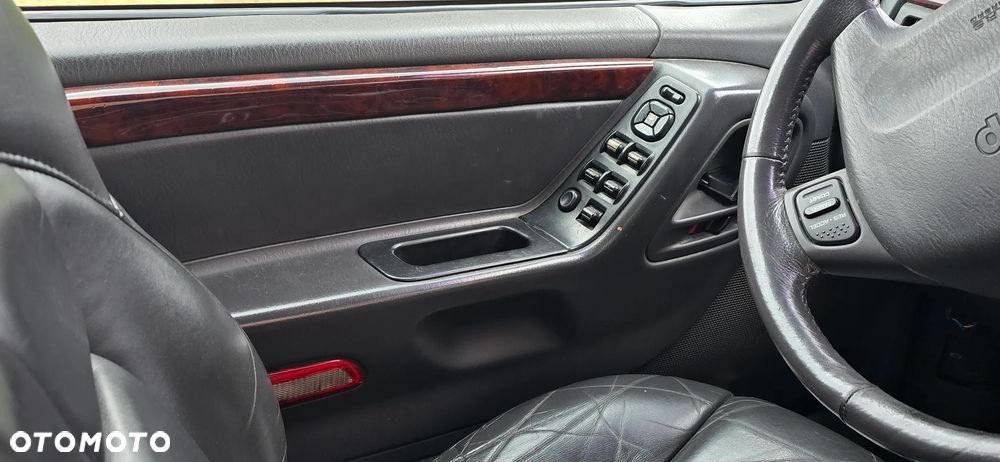 Jeep Grand Cherokee - 19