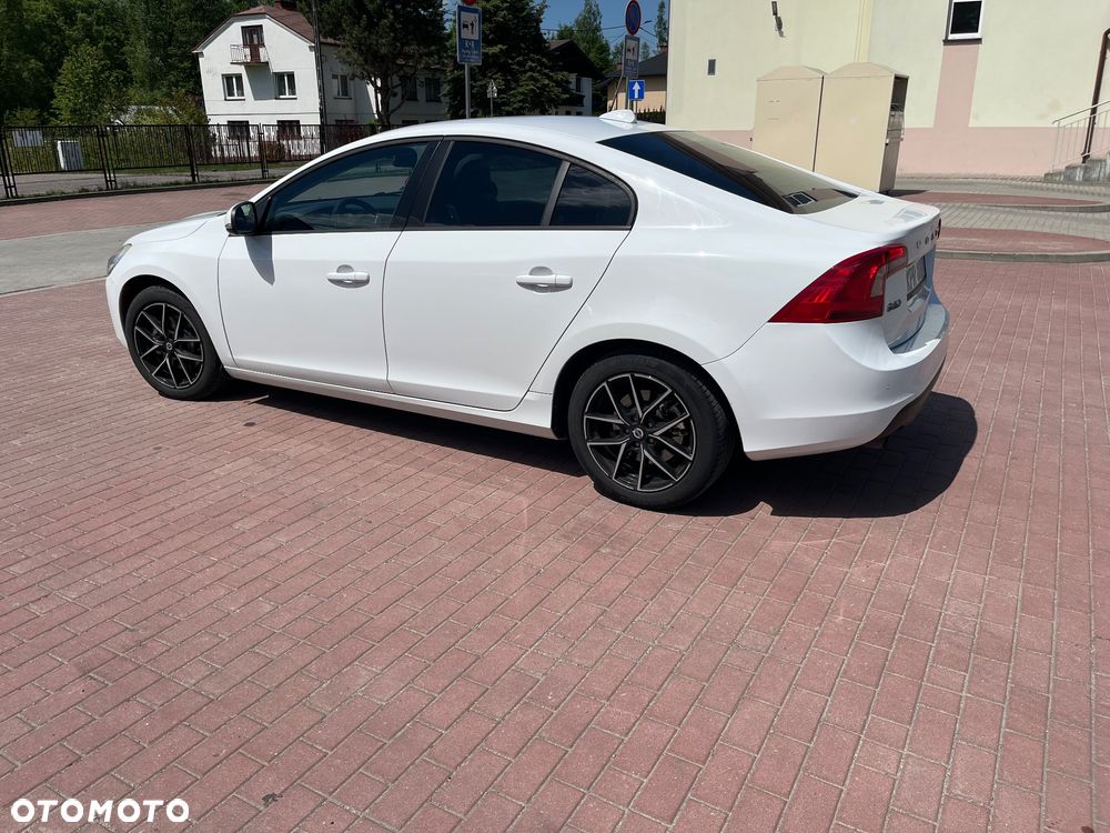 Volvo S60 - 8