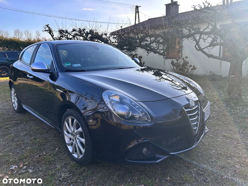 Alfa Romeo Giulietta 2.0 JTDM Distinctive - 4