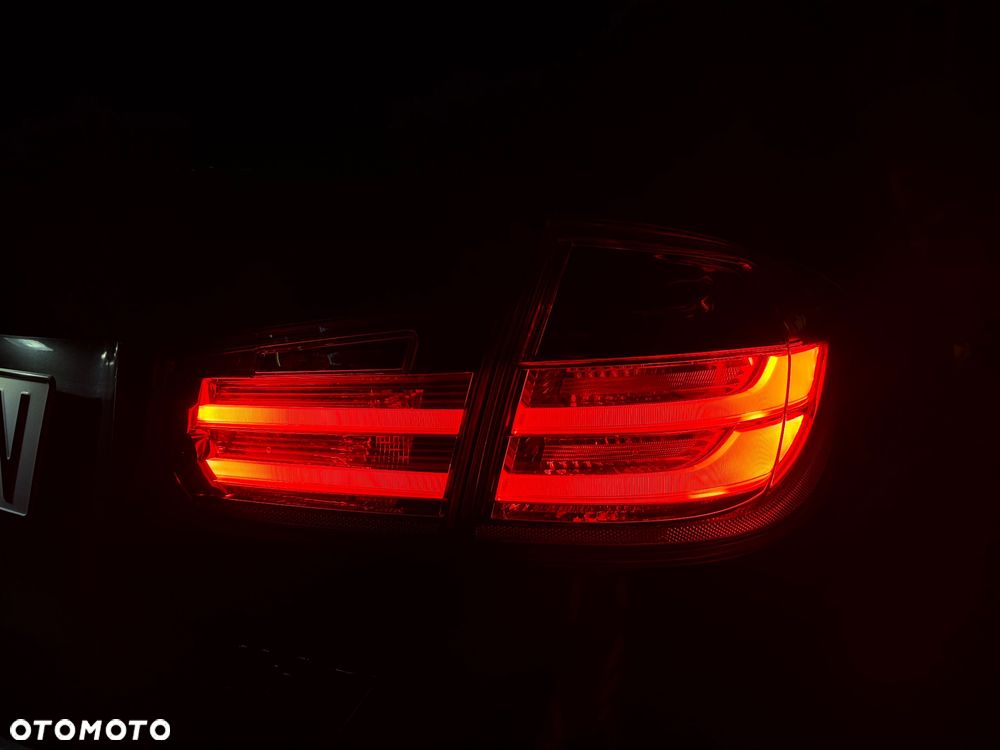 BMW Seria 3 335d xDrive M Sport - 40