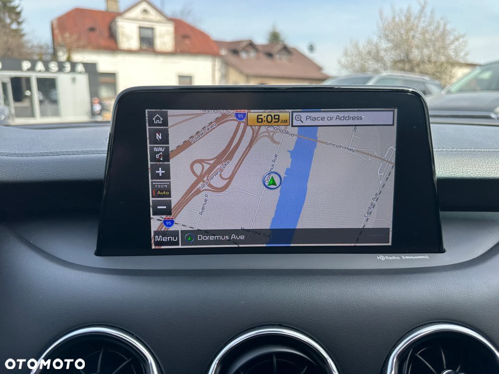 Kia Stinger 2.0 T-GDI L - 29