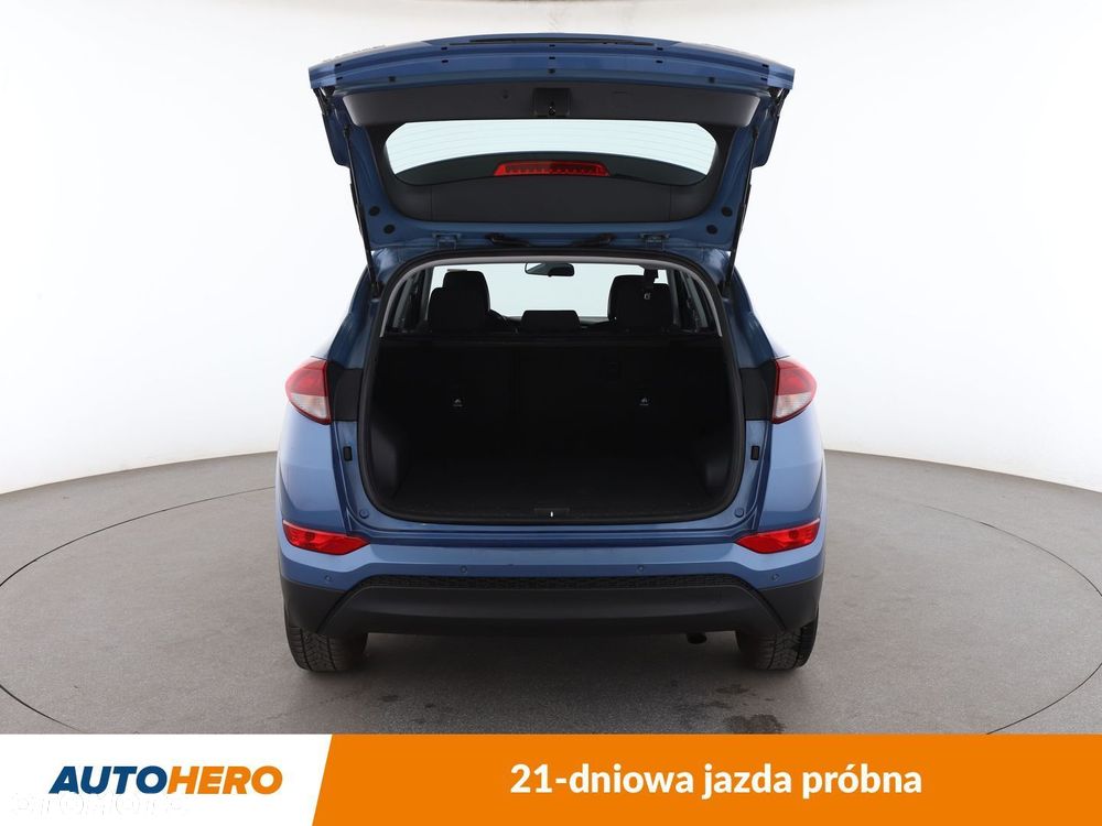 Hyundai Tucson 1.7 CRDI BlueDrive Comfort 2WD - 17