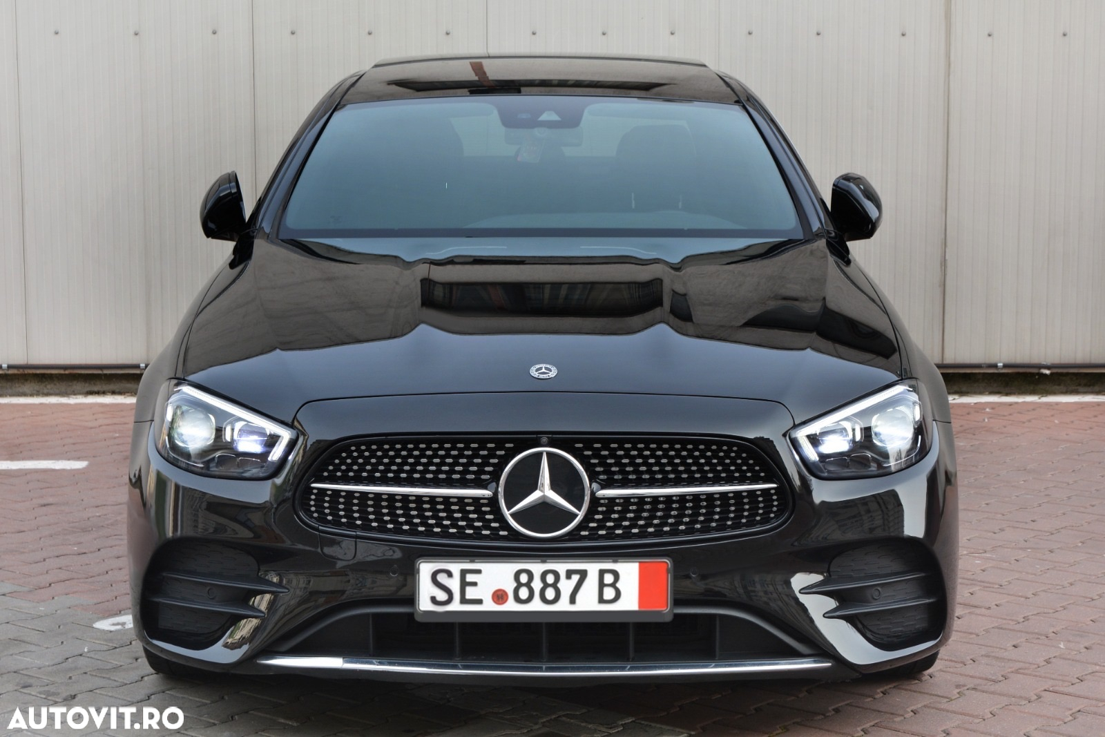 Mercedes-Benz E 220 d 9G-TRONIC AMG Line - 14