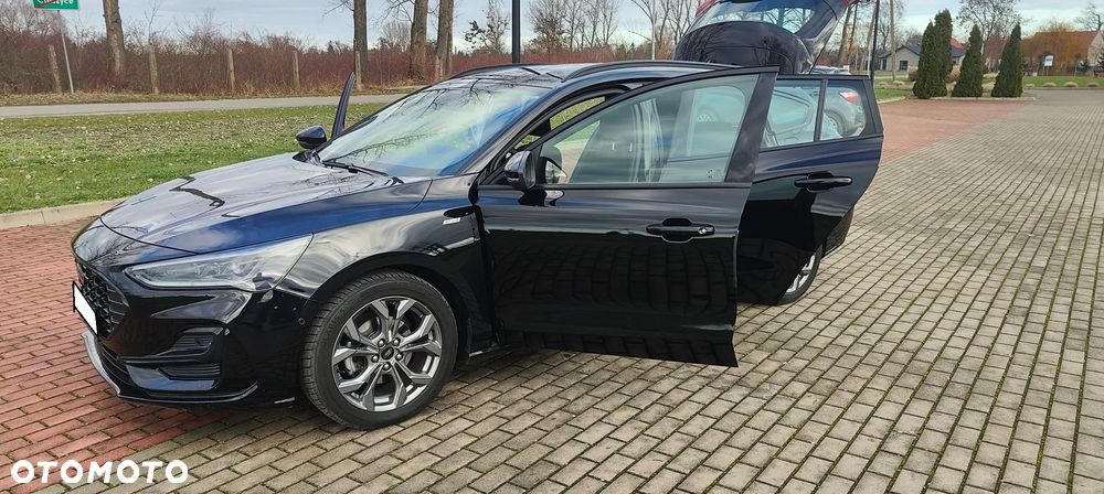 Ford Focus SW 1.5 EcoBlue S&S ST-LINE X - 18