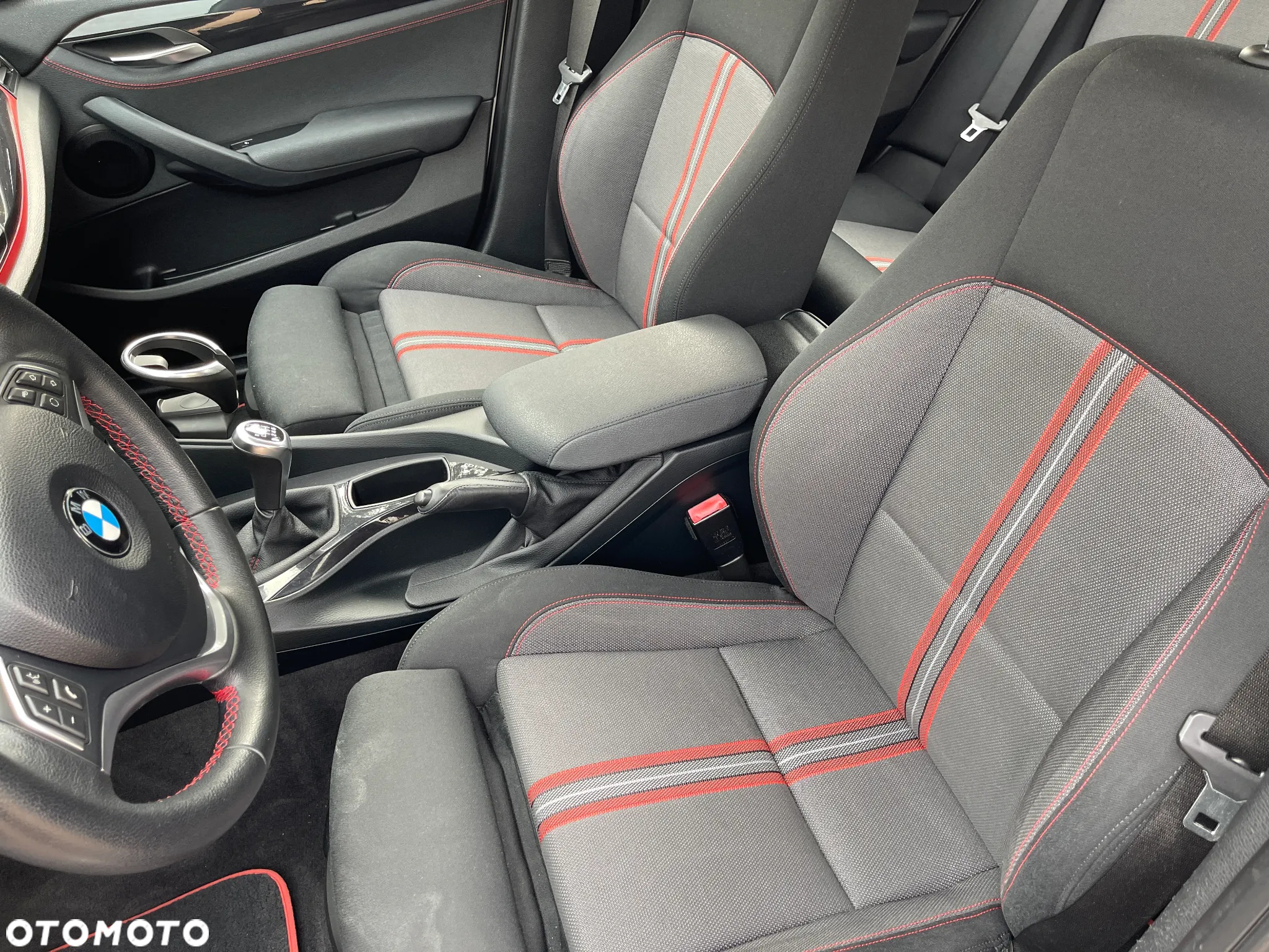 BMW X1 sDrive16d Sport Line - 8