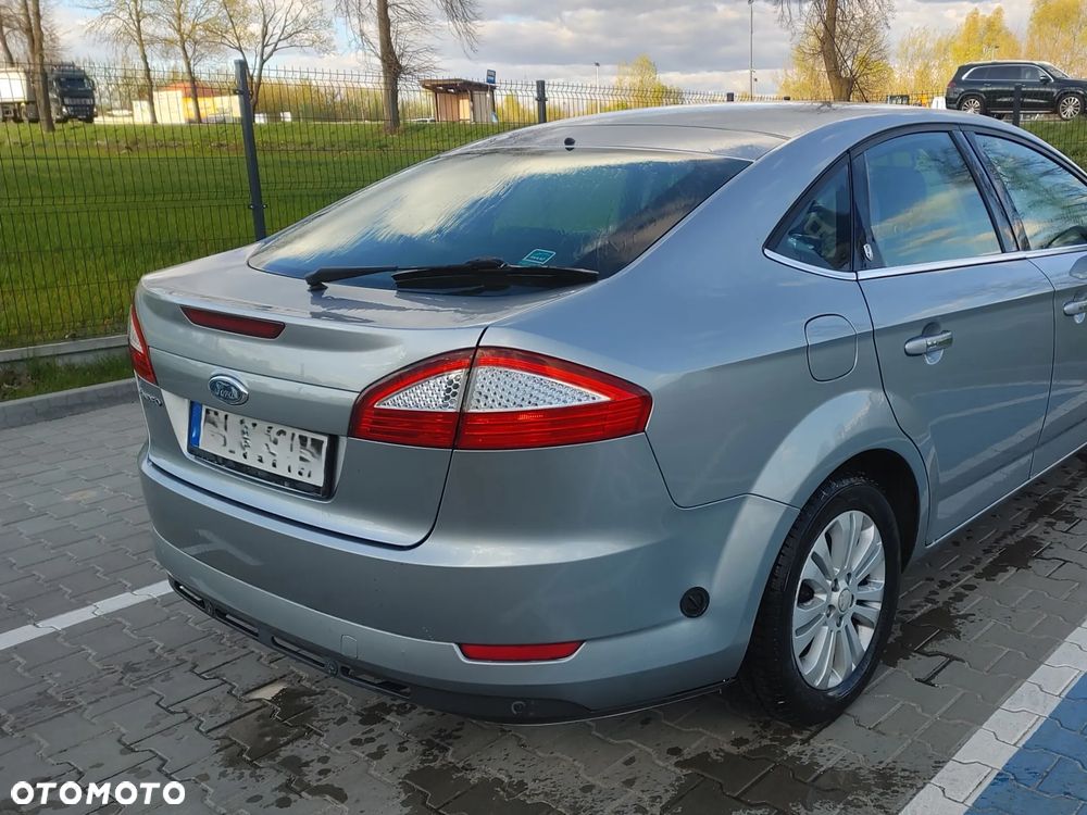 Ford Mondeo 2.0 Ghia - 3
