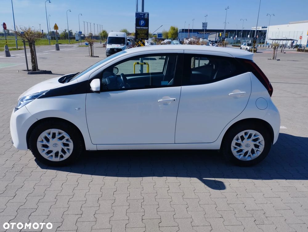 Toyota Aygo x-play - 2