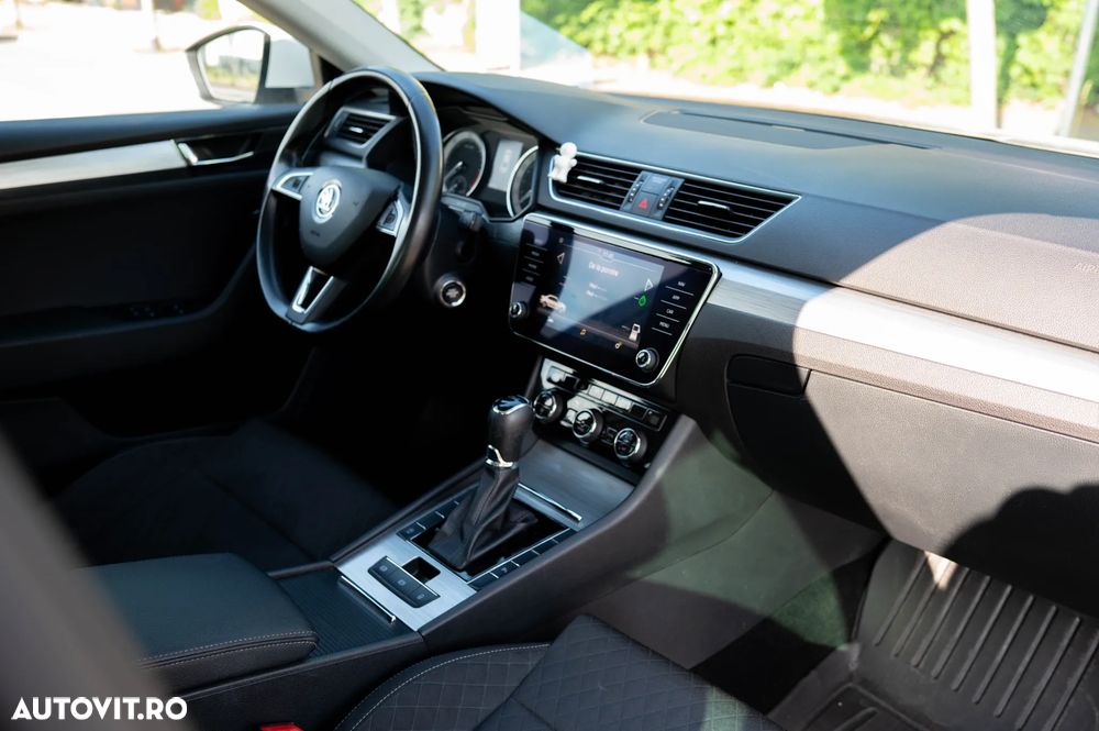 Skoda Superb 1.6 TDI DSG Style - 8