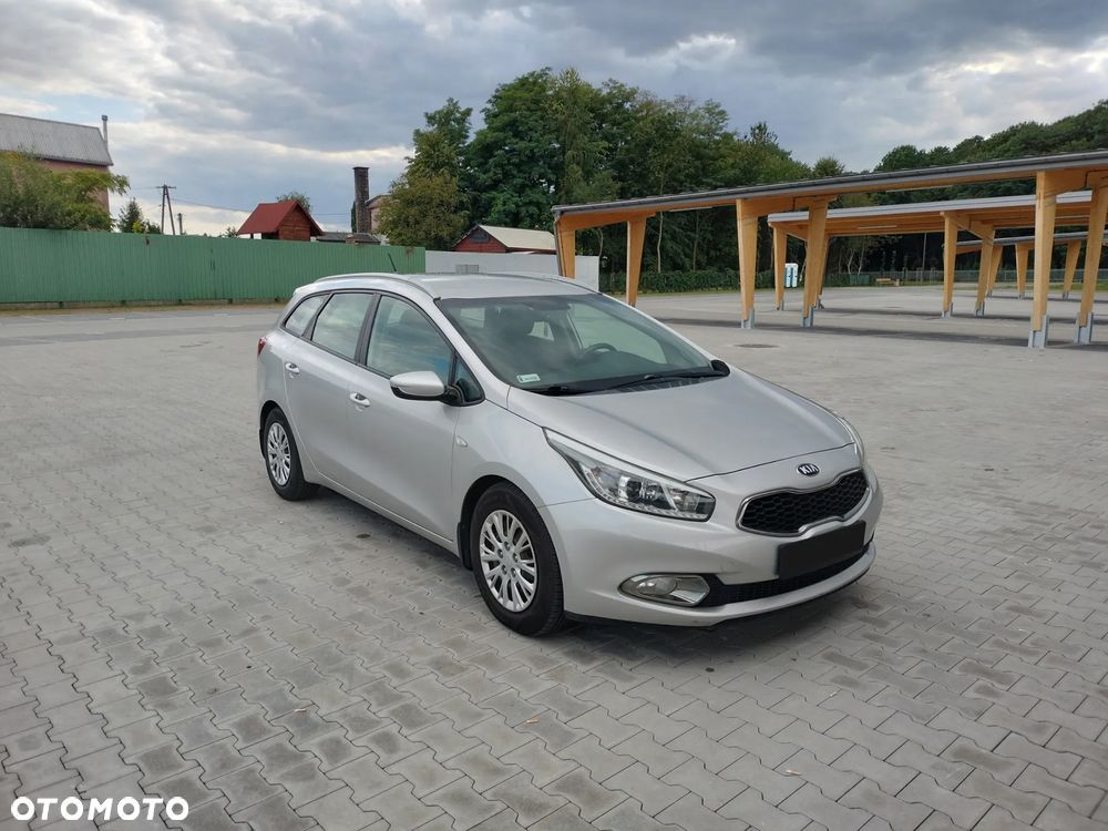 Kia Ceed Cee'd 1.6 CRDi M - 4
