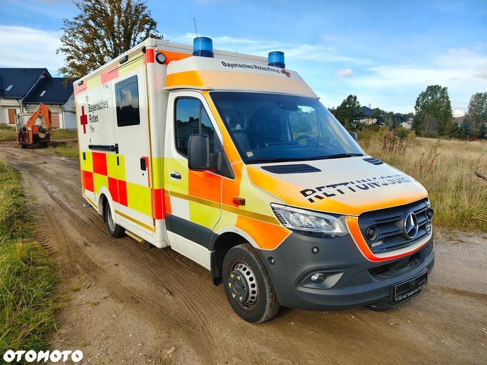 Mercedes-Benz SPRINTER - 2