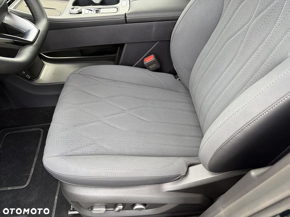 Chery Tiggo 8 1.5 T-GDI Super Hybrid Prestige DCT - 16