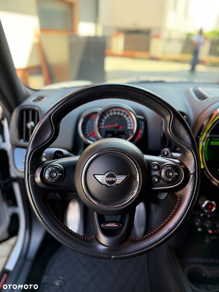 MINI John Cooper Works - 17