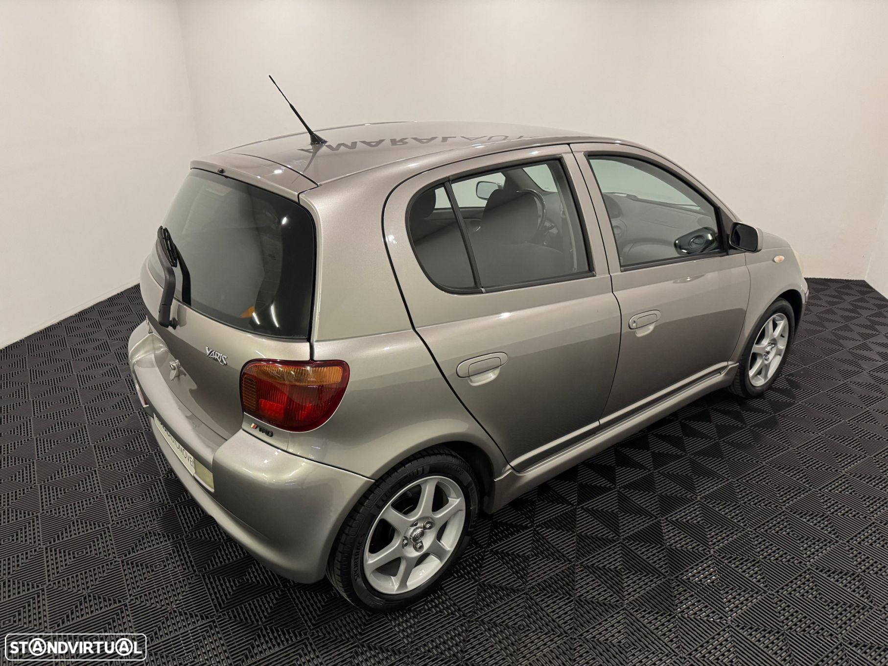 Toyota Yaris 1.5 T Sport AC - 27