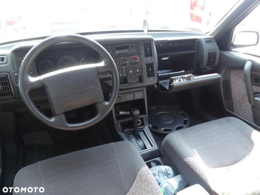 Volvo Seria 400 - 5