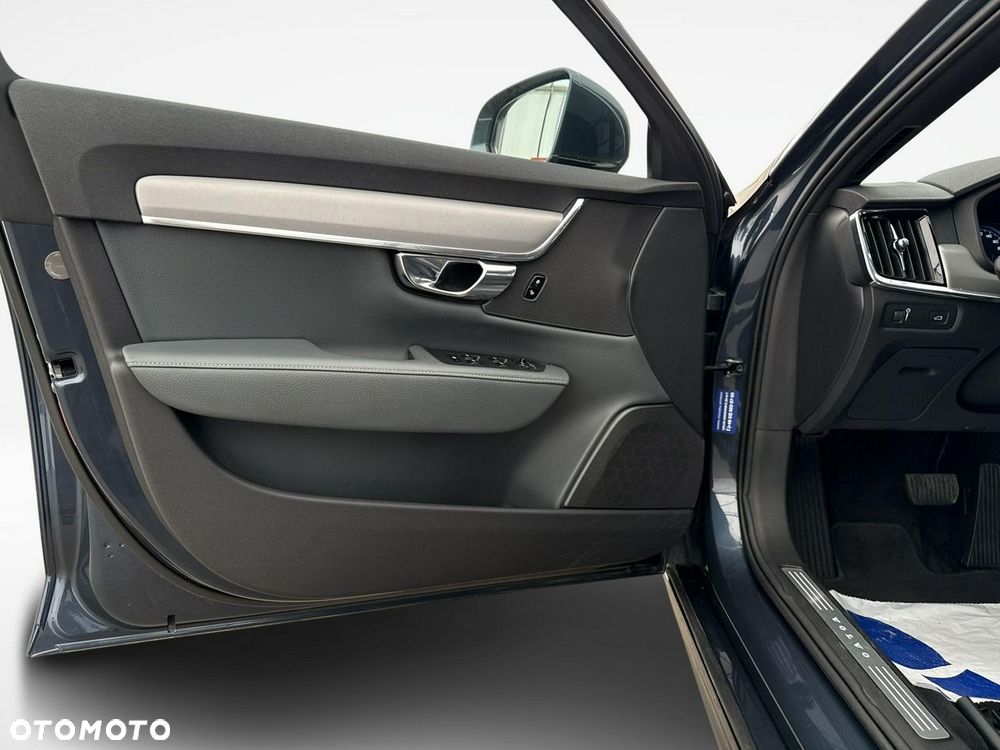 Volvo S90 - 11