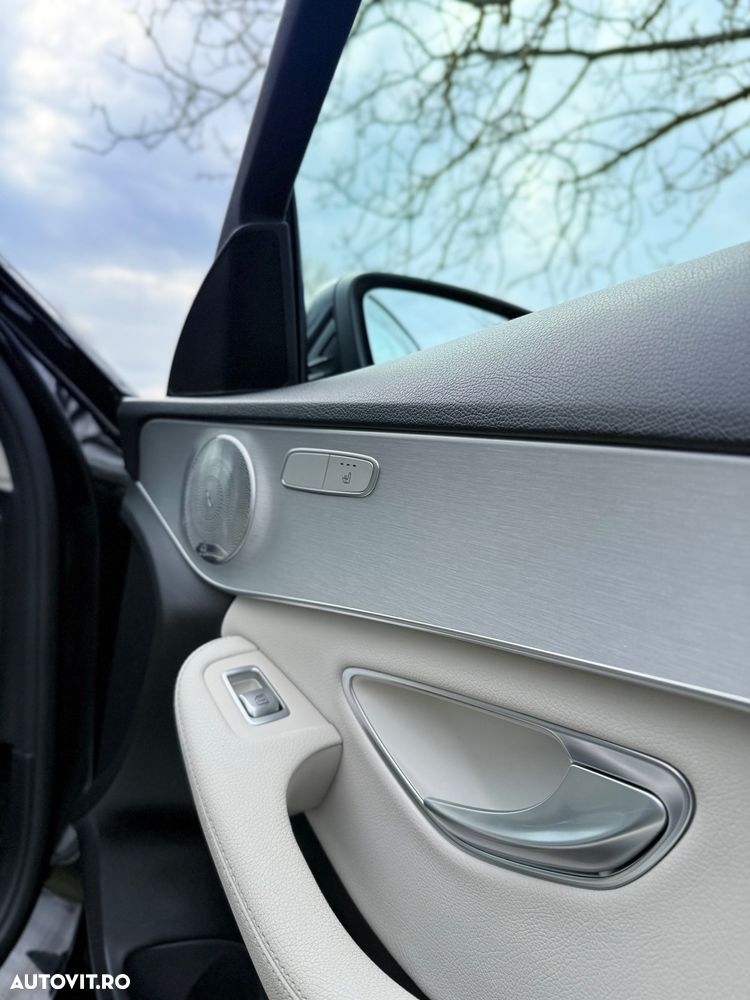 Mercedes-Benz C 250 d 4Matic 9G-TRONIC - 9