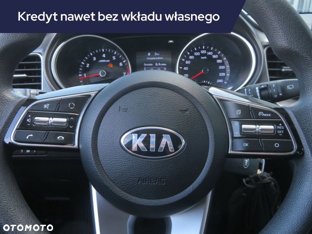 Kia Ceed - 15