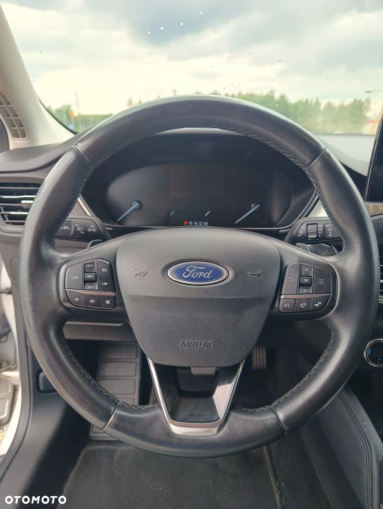 Ford Focus - 25