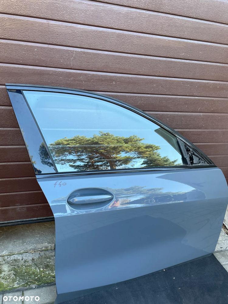 BMW 1 F40 drzwi prawy przód prawe przednie C3N