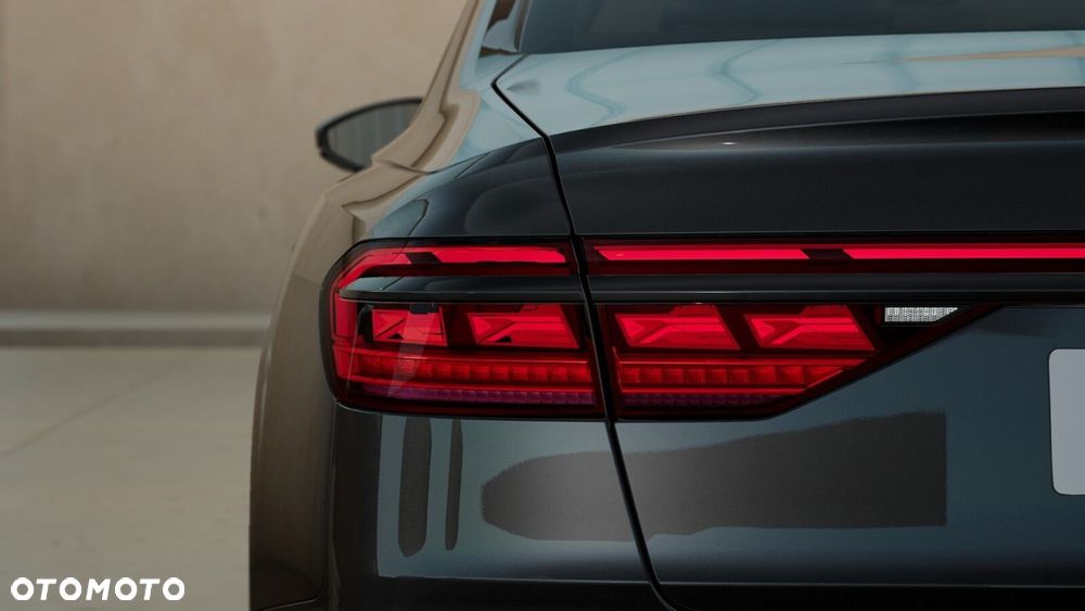 Audi A8 - 11