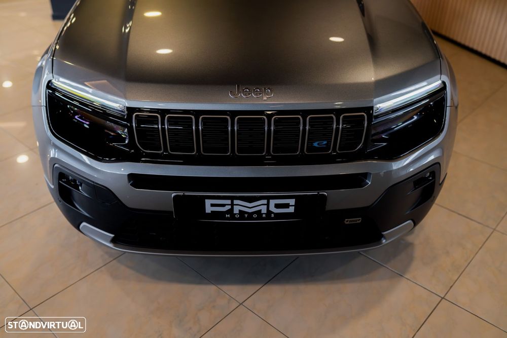 Jeep Avenger Summit - 11