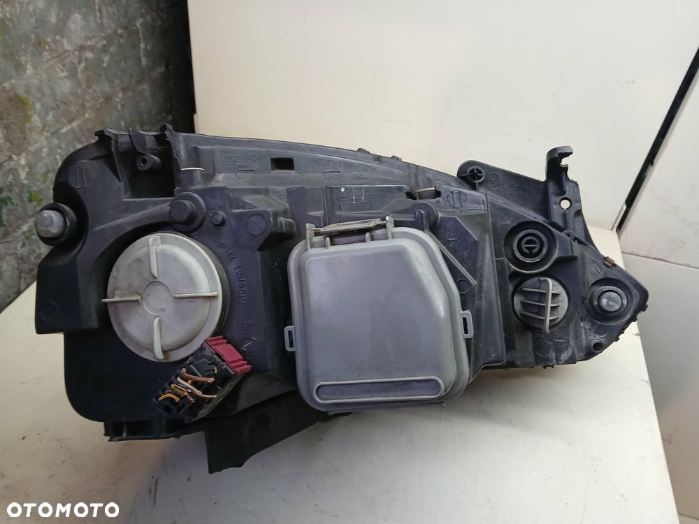 Opel Corsa C Lampa przednia lewa brak zaczepów - 6