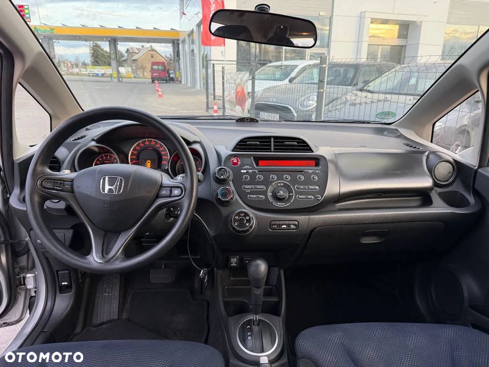 Honda Jazz 1.4 i-VTEC CVT Trend - 27