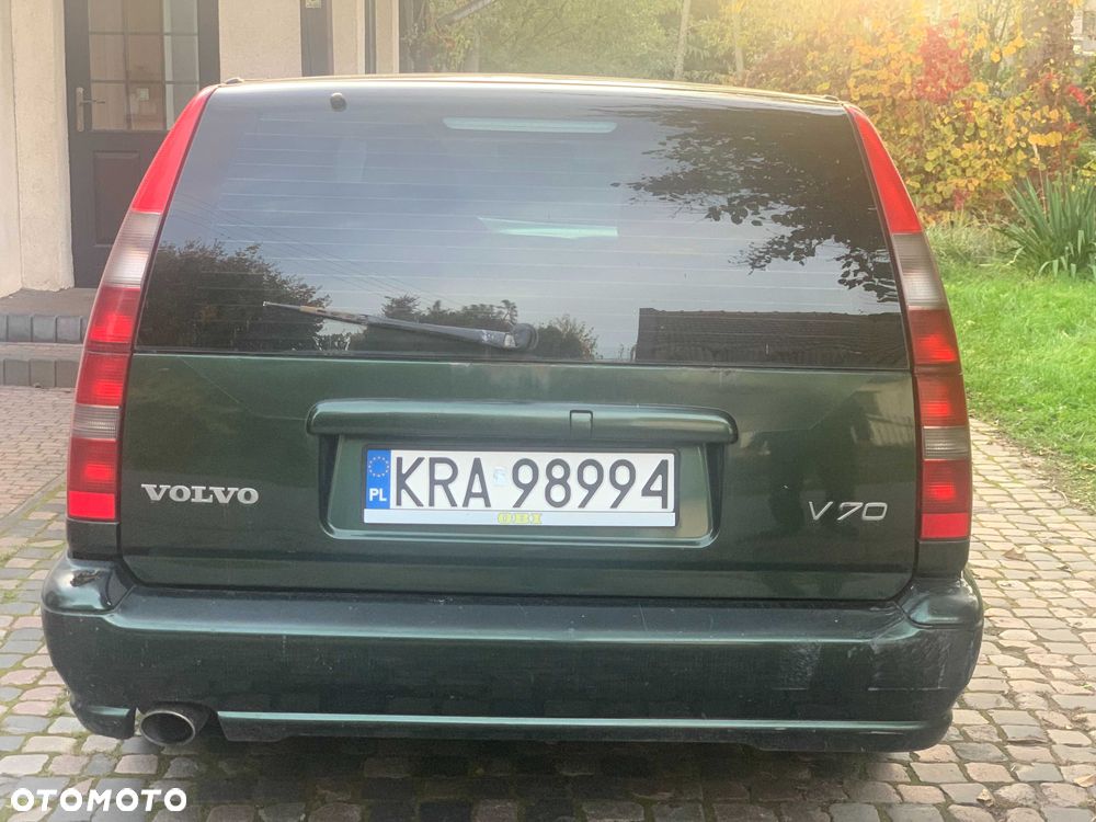 Volvo V70 - 4