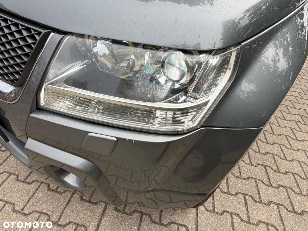 Suzuki Grand Vitara 2.0 De luxe - 3