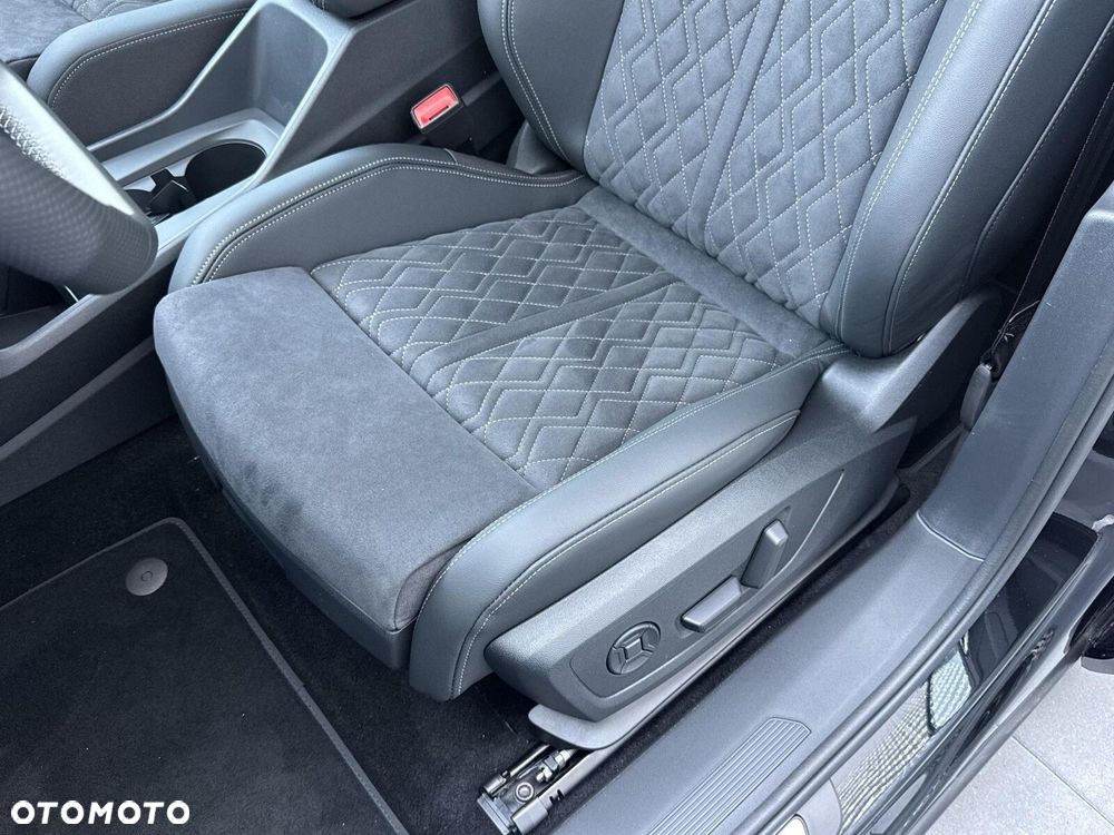 Audi Q4 e-tron - 13