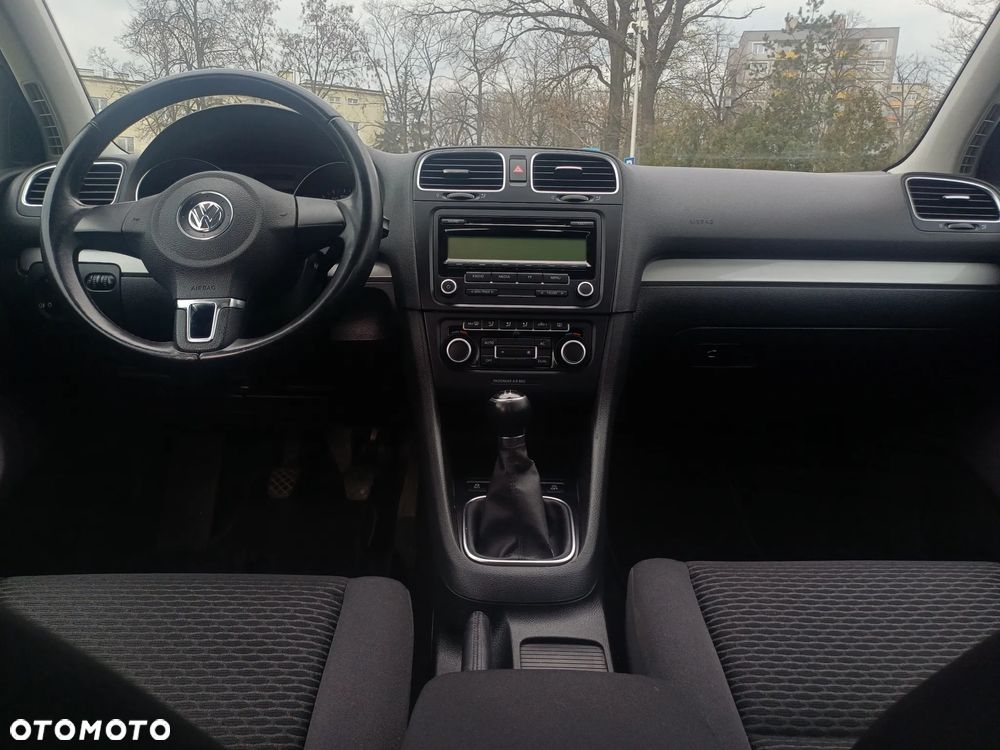 Volkswagen Golf 1.6 TDI Comfortline - 21