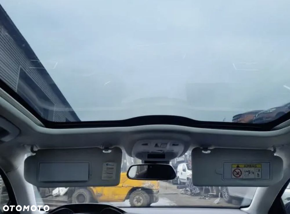 Peugeot 308 1.2 PureTech Allure S&S - 7