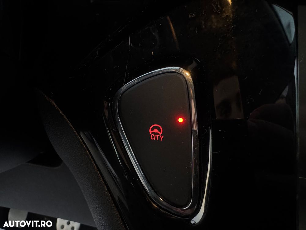 Opel Corsa 1.4 Innovation - 14