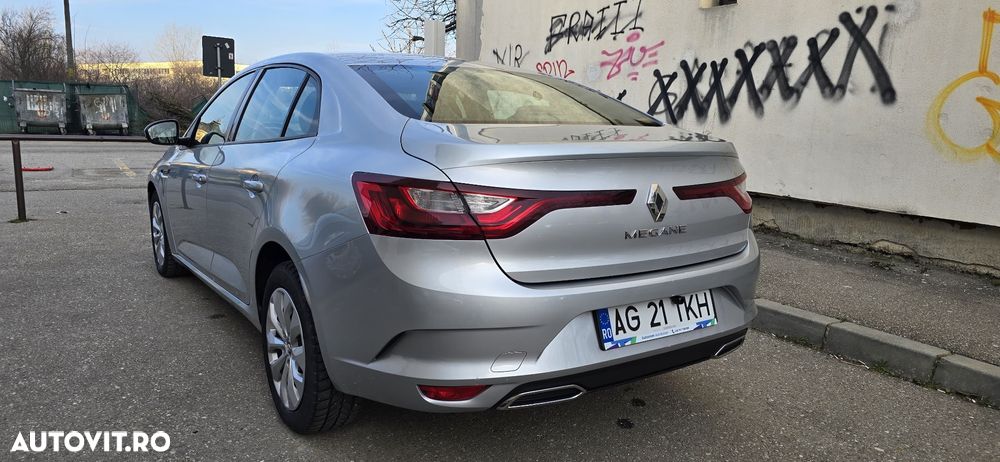 Renault Megane TCe 114 GPF Zen - 3