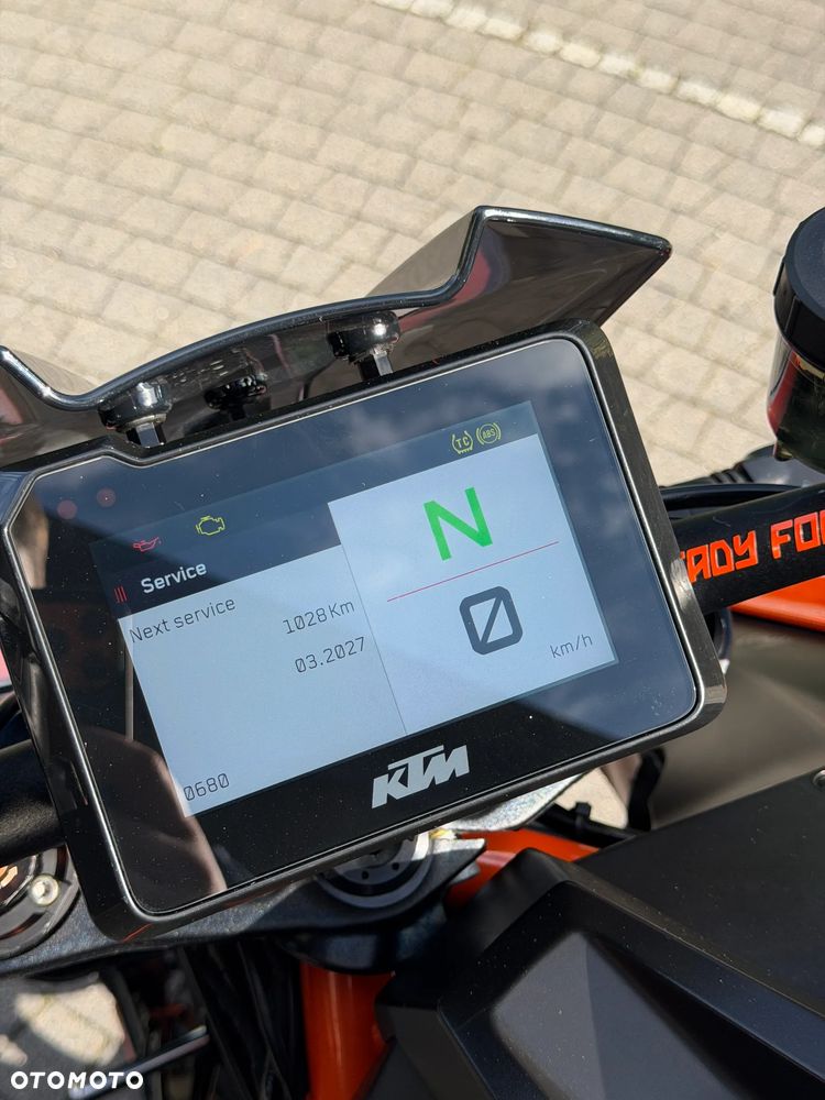 KTM Super Duke - 25