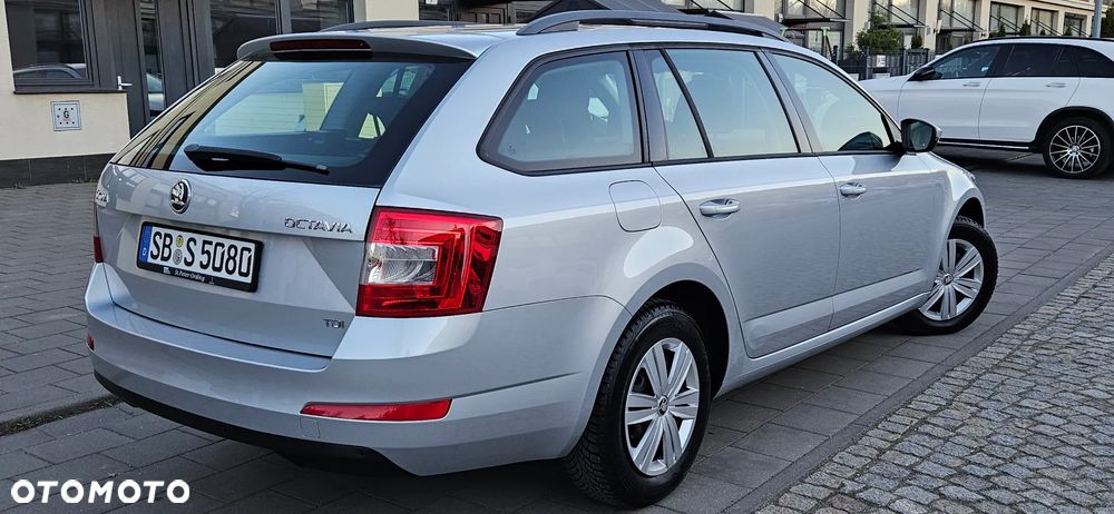 Skoda Octavia 1.6 TDI Edition - 27
