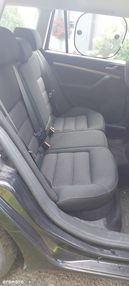 Skoda Octavia 2.0 TDI DPF Ambiente DSG - 8