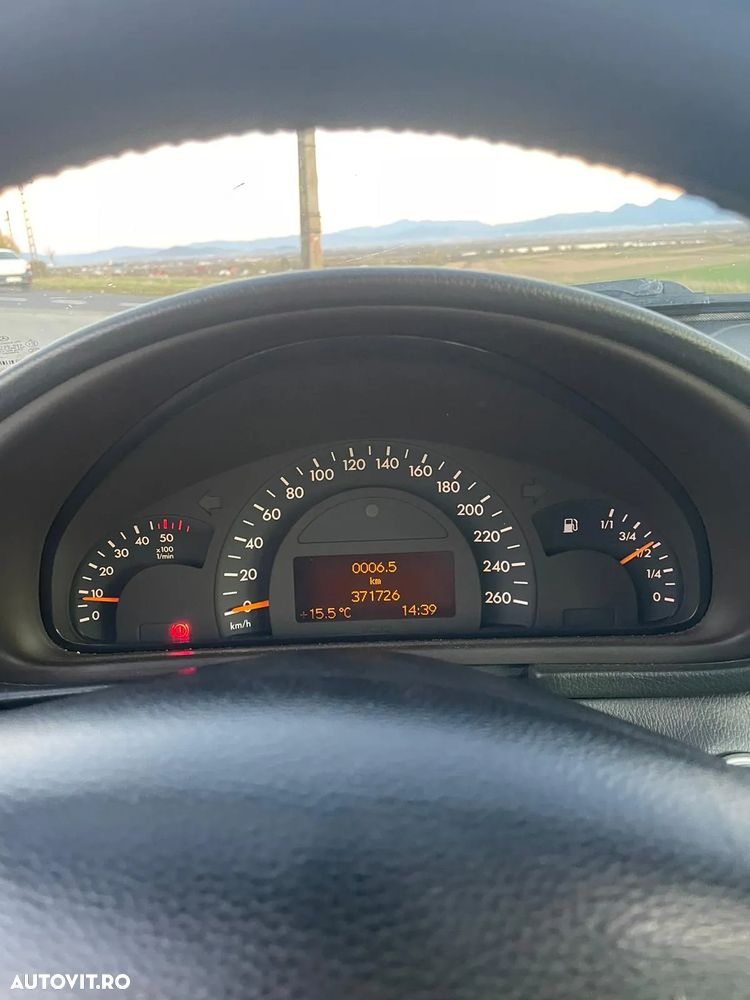 Mercedes-Benz C 200 CDI - 7