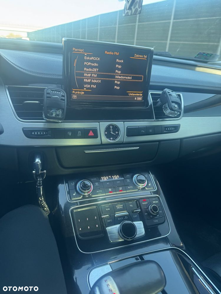Audi A8 4.2 TDI Quattro - 5