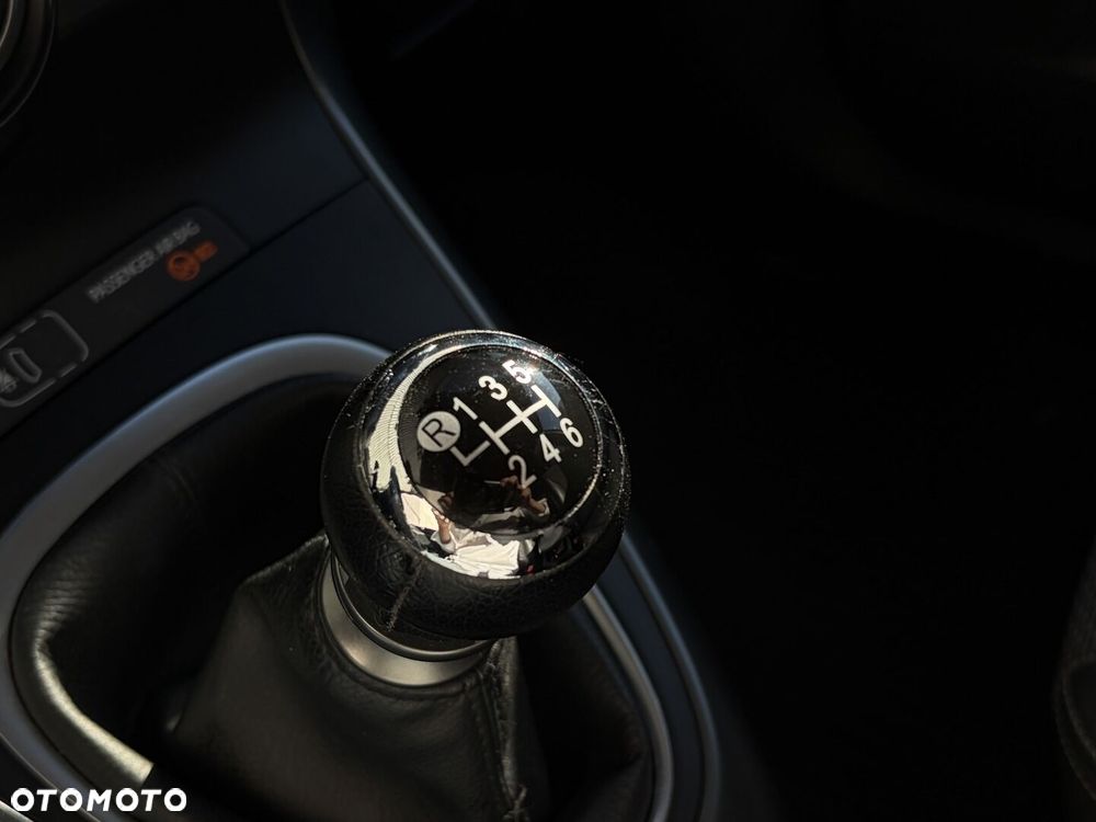 Toyota Verso 1.8 Prestige - 20